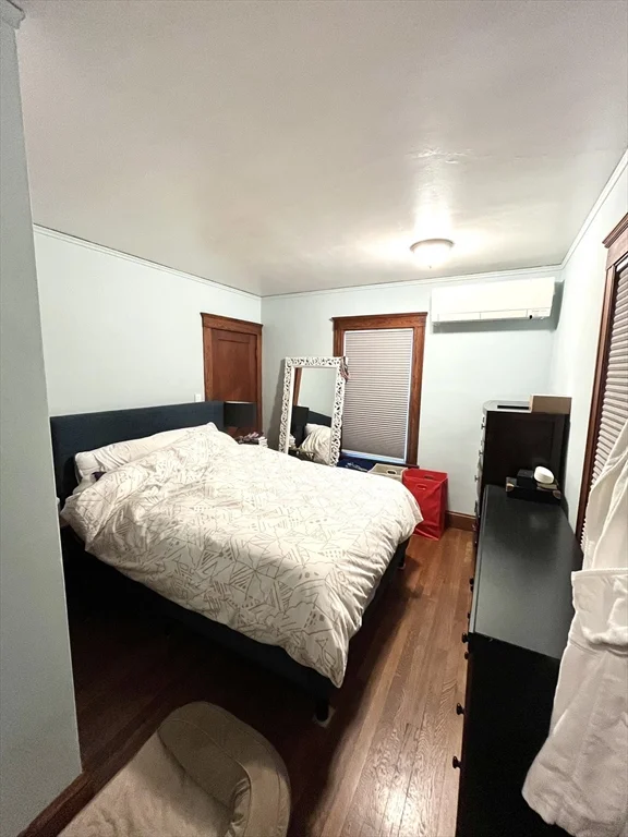 1 bed, 1 bath apartment for rent at 16-18 Oak Hill Rd Unit 1, Waltham — photo 8 of 11