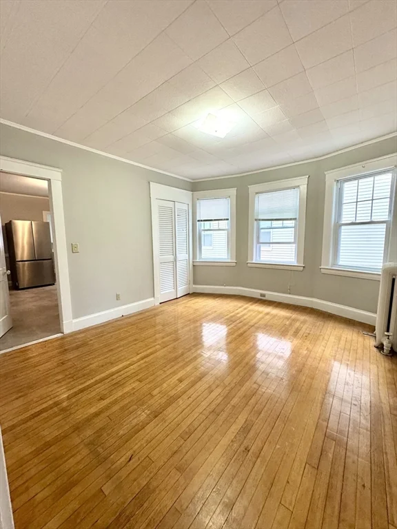 2 bed, 1 bath apartment for rent at 16-18 Park St Unit 18, Clematis Brook — photo 3 of 9