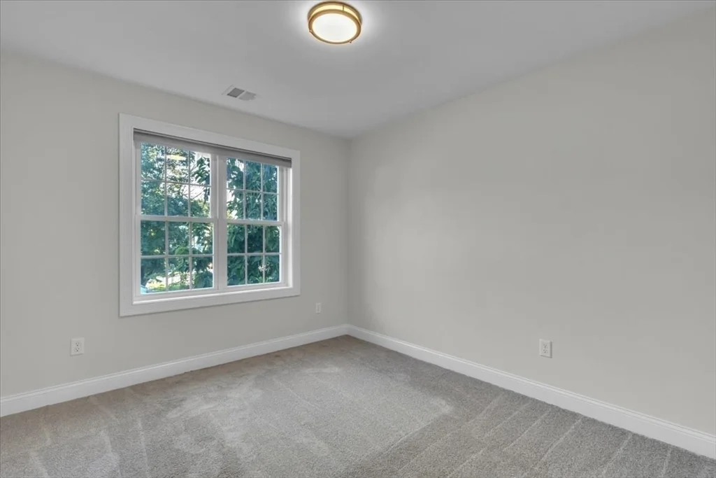 3 bed, 2 bath apartment for rent at 16-18 Peckham Ave Unit 2, Brockton — photo 12 of 27