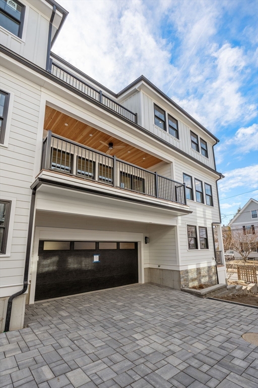 3 bed, 3 bath apartment for rent at 16-22 Clinton St Unit 18, Newton — photo 3 of 26