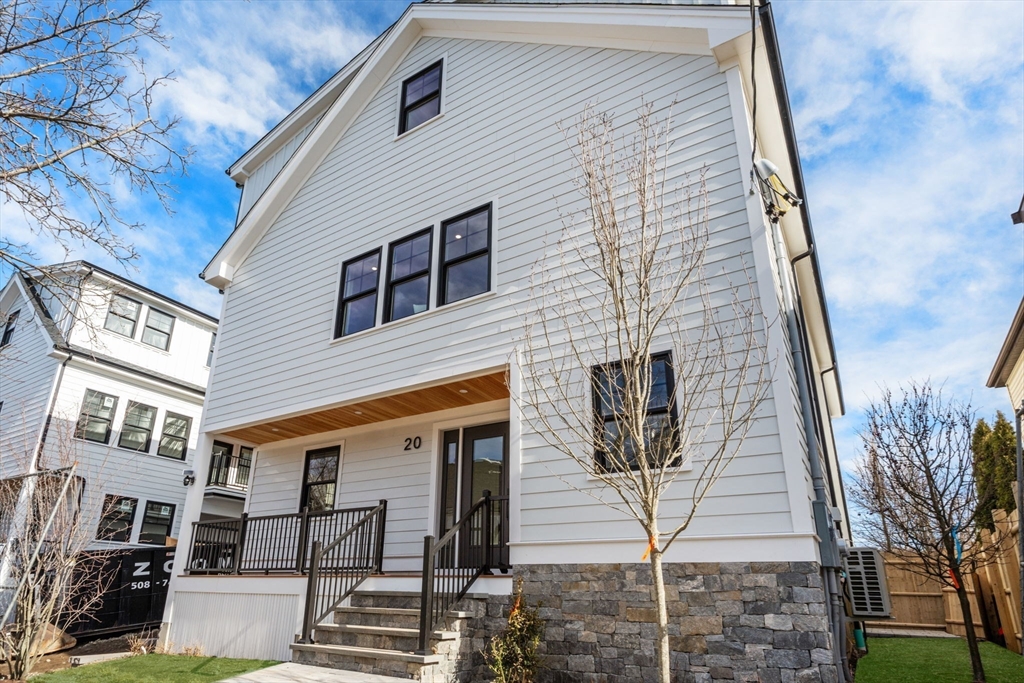 3 bed, 3 bath apartment for rent at 16-22 Clinton St Unit 18, Newton — photo 2 of 26