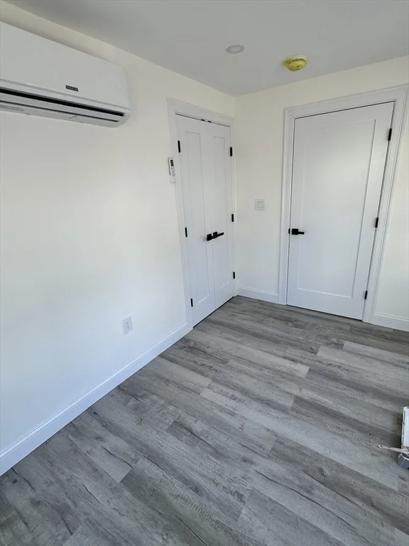 3 bed, 1 bath apartment for rent at 16 Adams St Unit 1, Hyde Park — photo 10 of 15