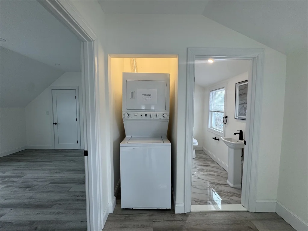 3 bed, 1 bath apartment for rent at 16 Adams St Unit 1, Hyde Park — photo 15 of 15