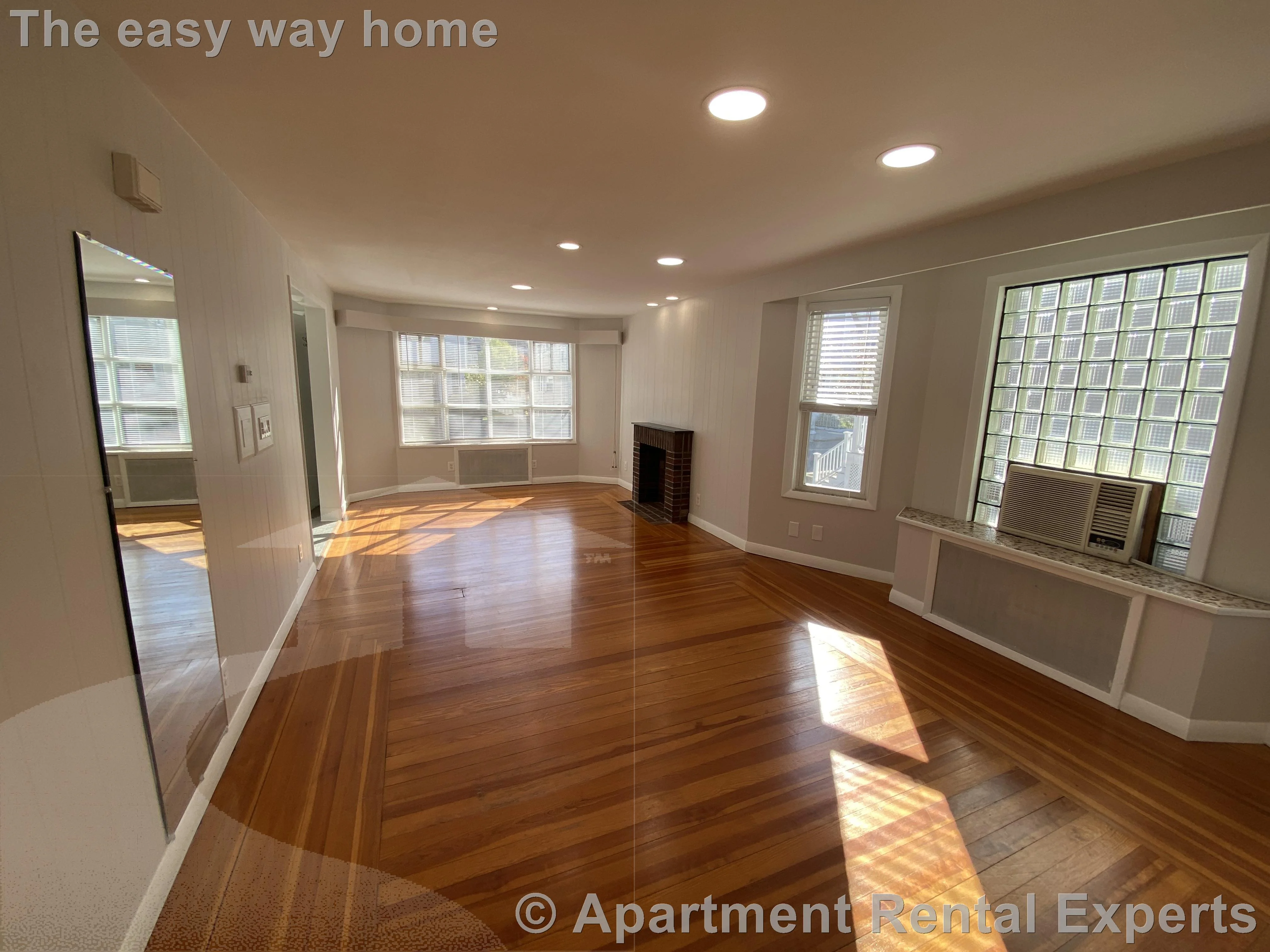 2 bed, 1 bath apartment for rent at 16 Alexander Ave, Tufts — photo 2 of 17