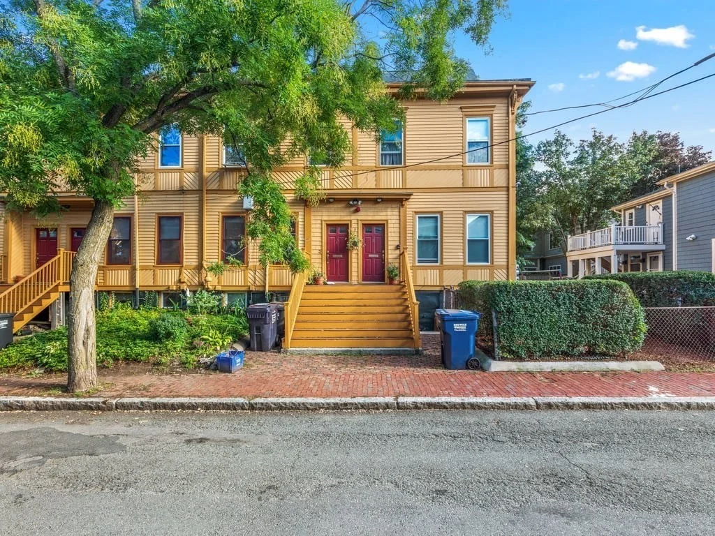 3 bed, 2.5 bath apartment for rent at 16 Allen St Unit B, Porter Square — photo 1 of 19