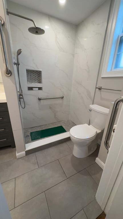 2 bed, 1 bath apartment for rent at 16 Allston Unit 2, Dorchester — photo 8 of 14