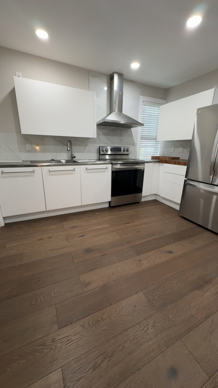2 bed, 1 bath apartment for rent at 16 Allston Unit 2, Dorchester