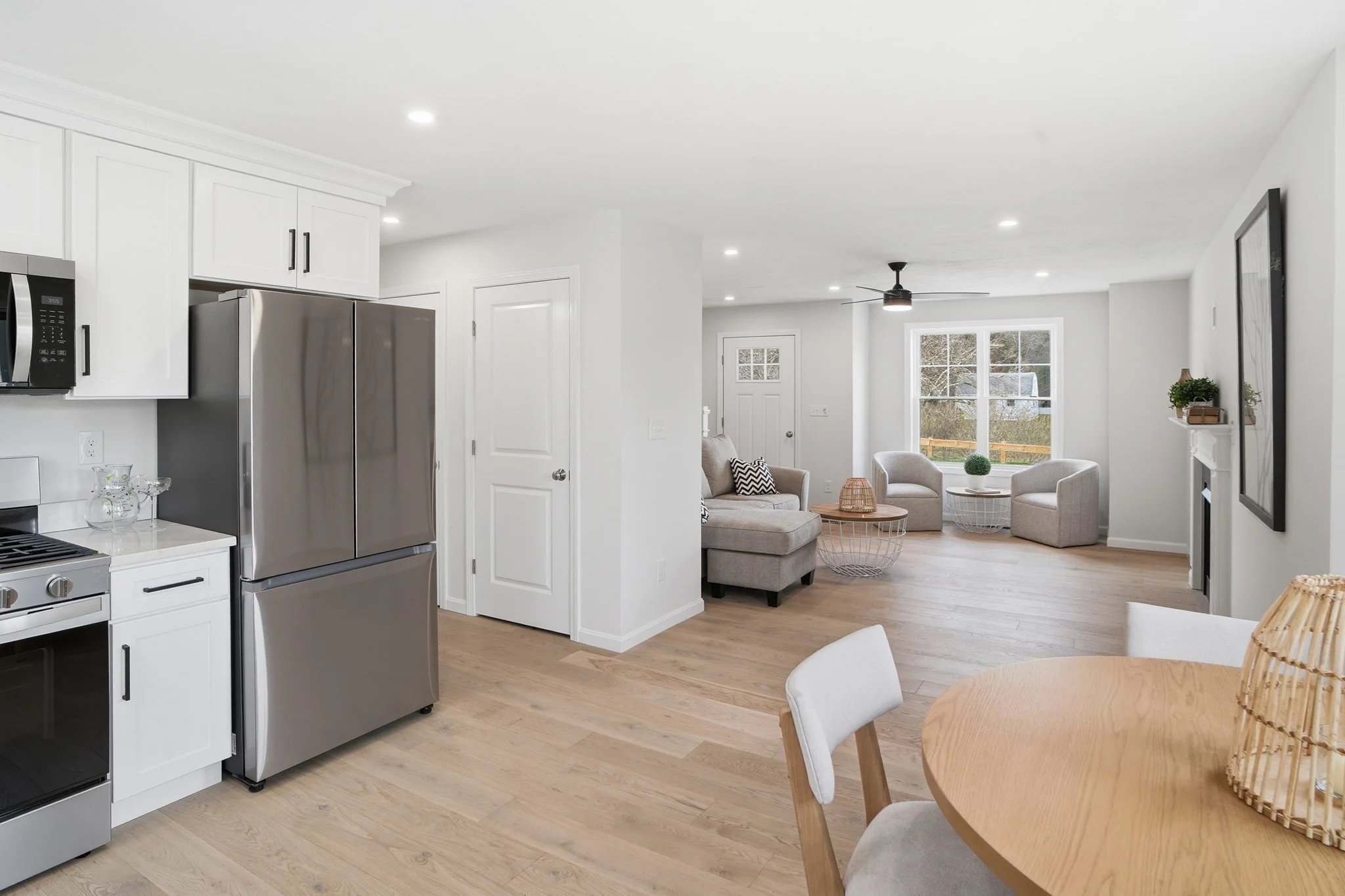 2 bed, 1 bath apartment for rent at 16 Ambrose Way Unit 16, Shirley Center — photo 12 of 31