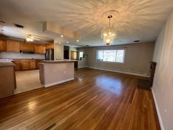 3 bed, 2 bath apartment for rent at 16 Amor Rd Unit 1, Milton — photo 10 of 41