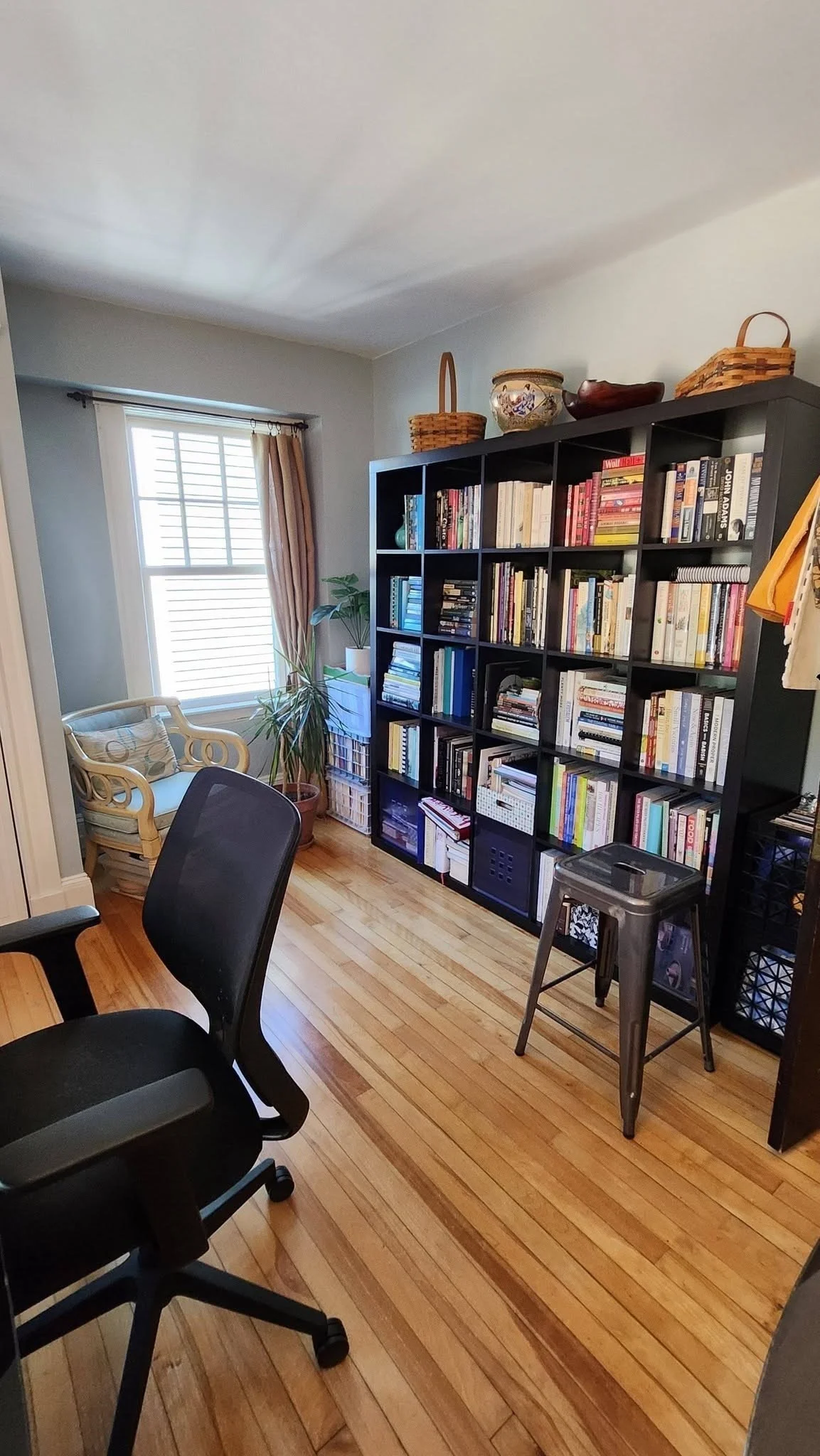 4 bed, 2 bath apartment for rent at 16 Arlington St, Newburyport — photo 11 of 23