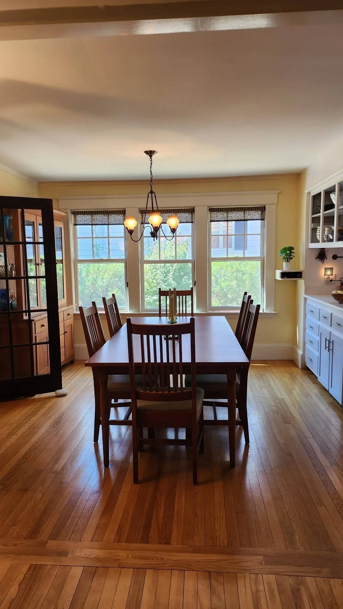 4 bed, 2 bath apartment for rent at 16 Arlington St, Newburyport — photo 10 of 23