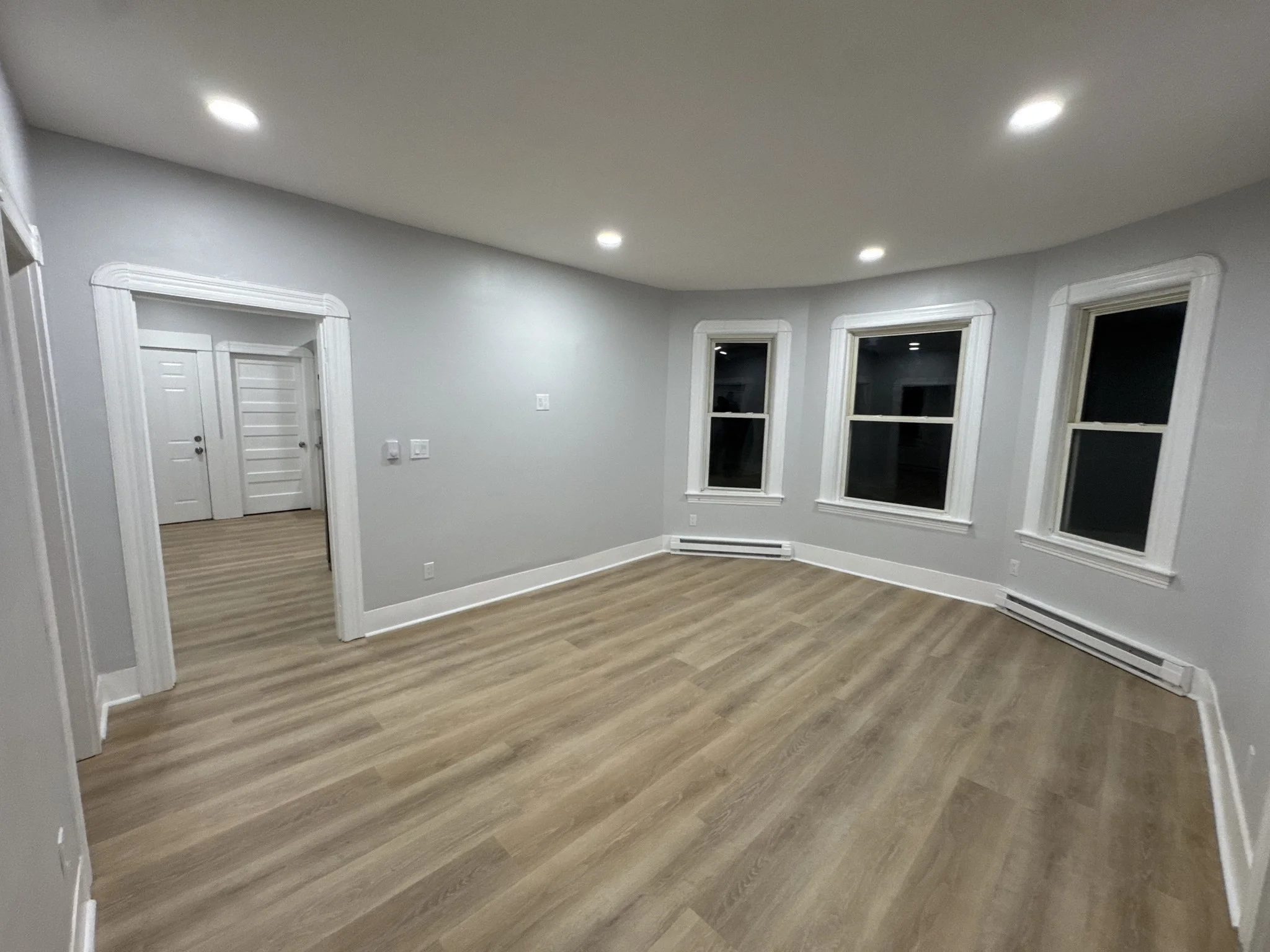 4 bed, 1 bath apartment for rent at 16 Ashton Unit 3, Worcester — photo 18 of 22