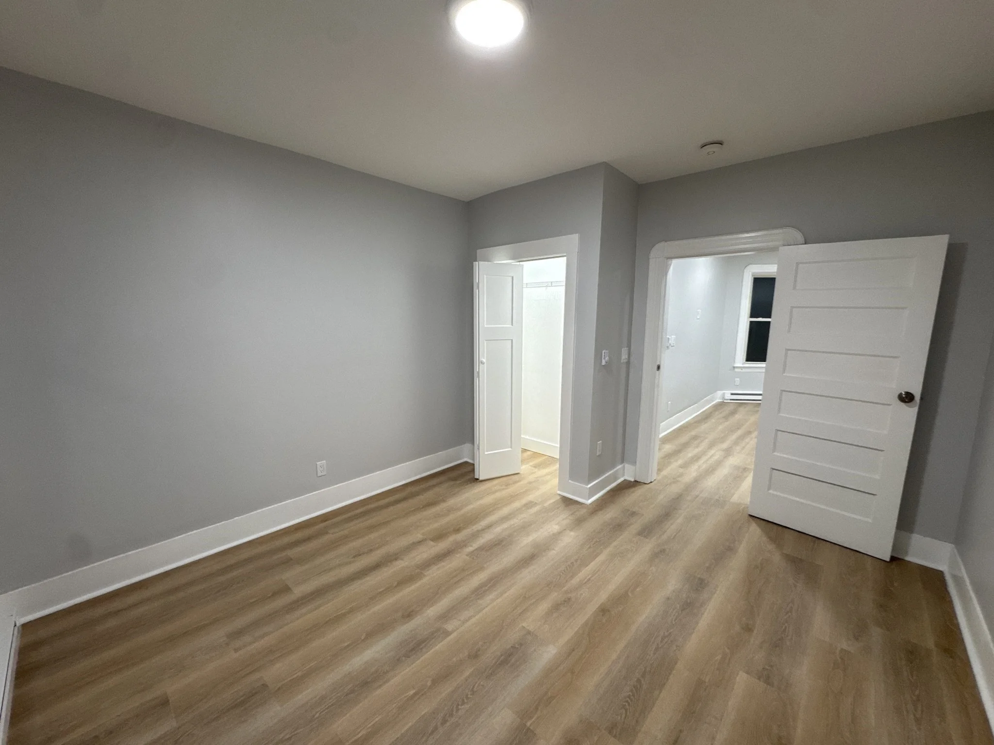 4 bed, 1 bath apartment for rent at 16 Ashton Unit 3, Worcester — photo 17 of 22