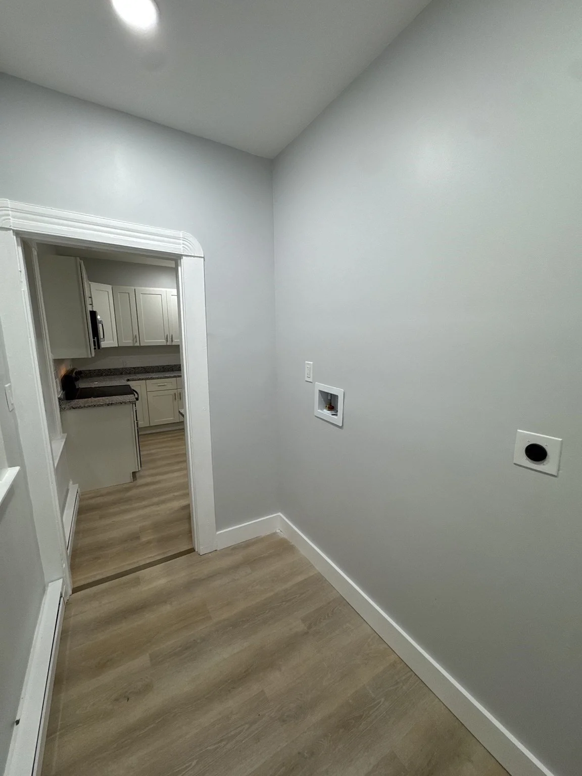 4 bed, 1 bath apartment for rent at 16 Ashton Unit 3, Worcester — photo 11 of 22