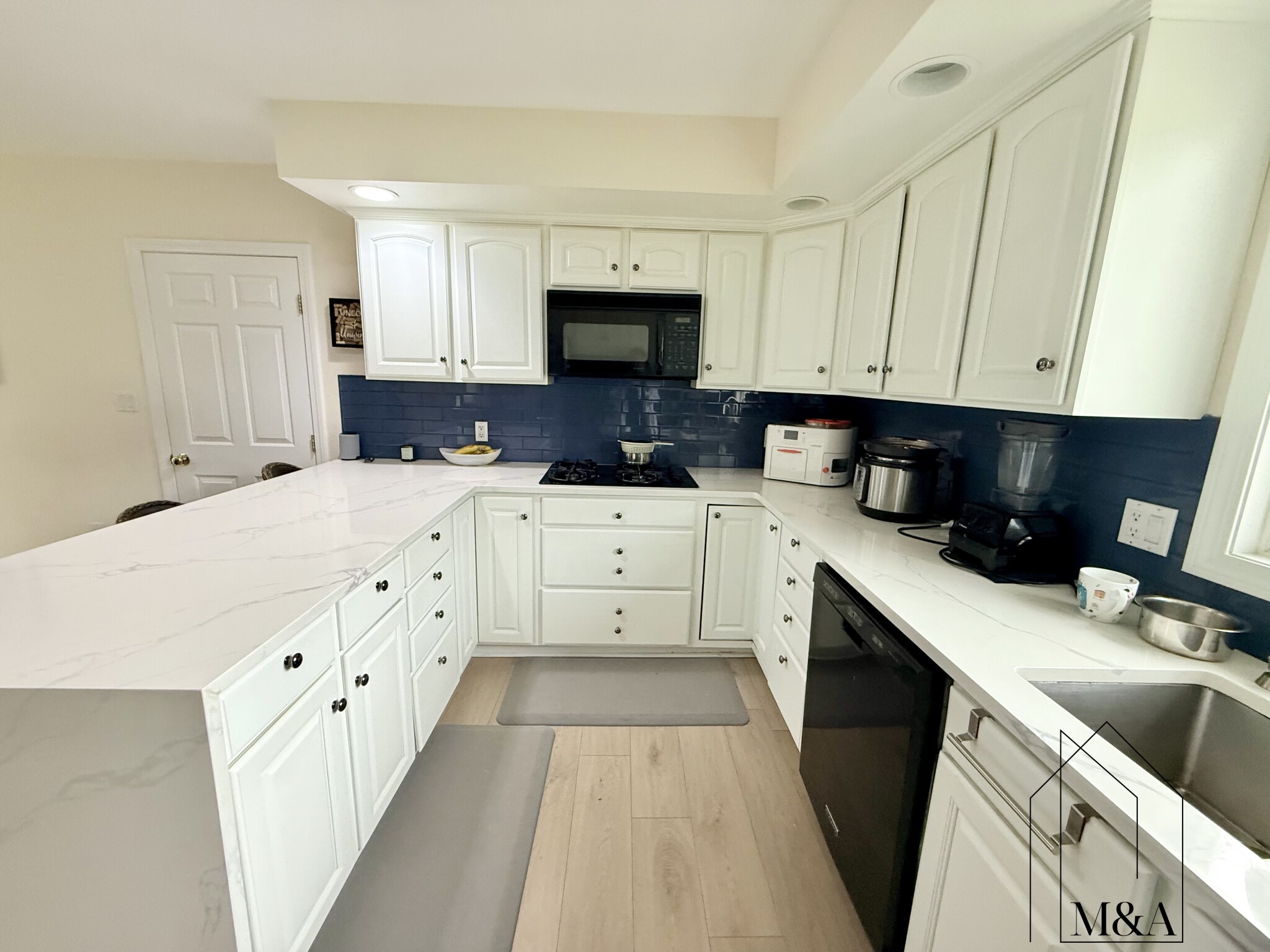 5 bed, 2.5 bath apartment for rent at 16 Avery Path Unit SF, Oak Hill — photo 3 of 29