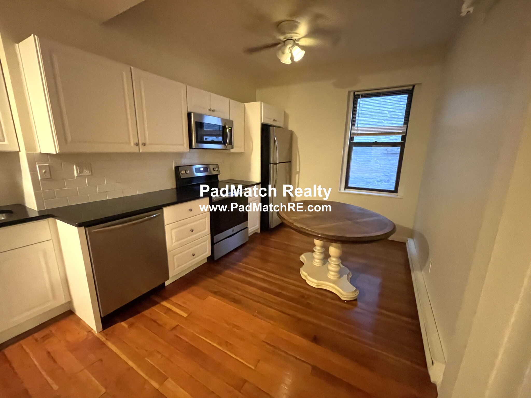 2 bed, 1 bath apartment for rent at 16 Battery St Unit 2R, North End — photo 4 of 15
