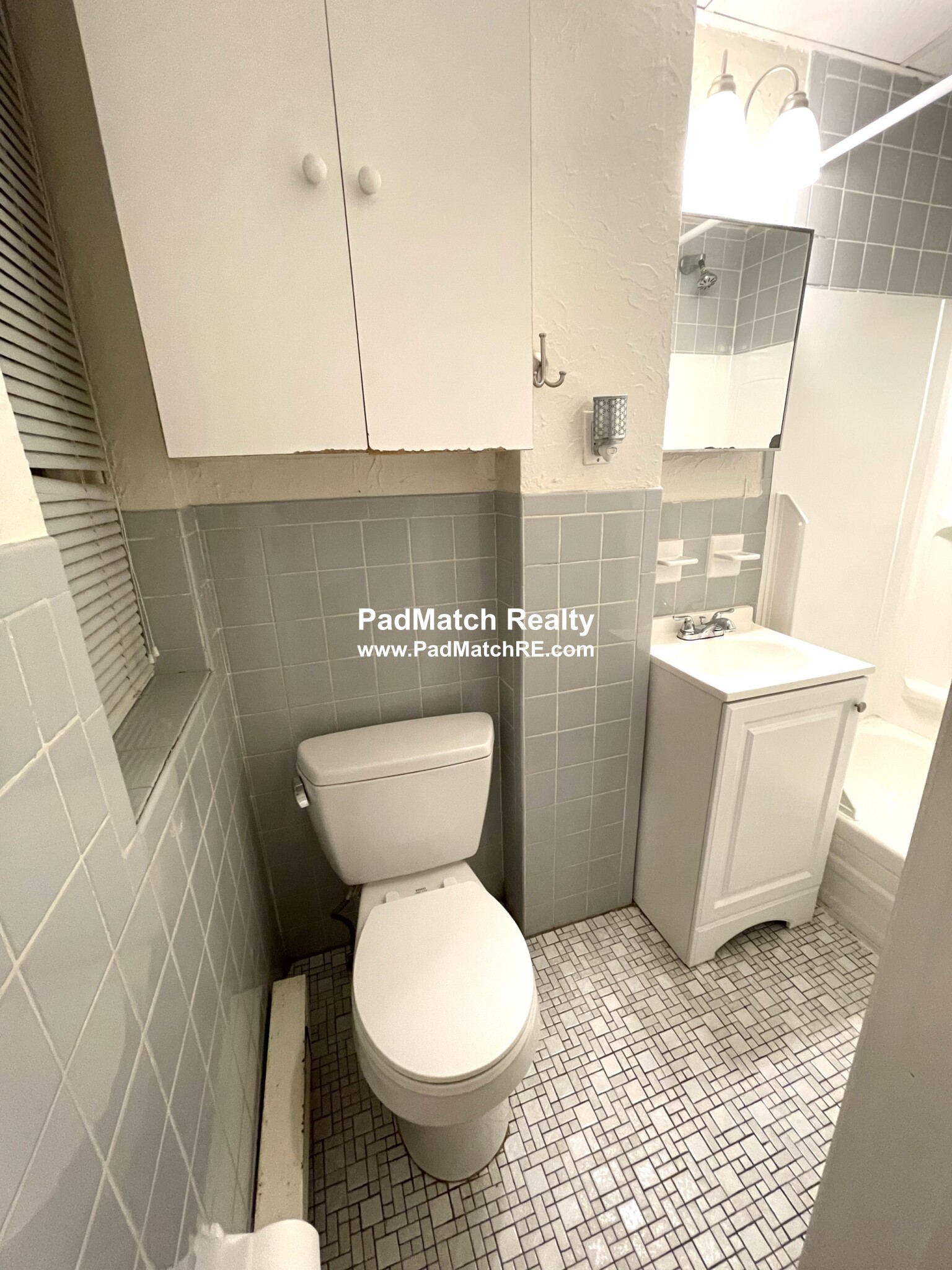 2 bed, 1 bath apartment for rent at 16 Battery St Unit 2R, North End — photo 13 of 15