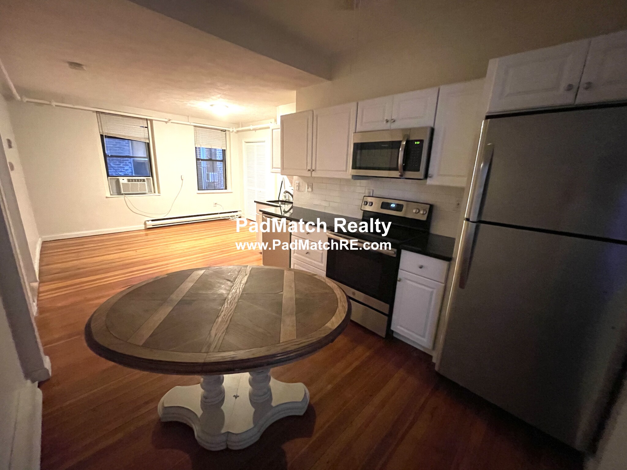 2 bed, 1 bath apartment for rent at 16 Battery St Unit 2R, North End — photo 6 of 15