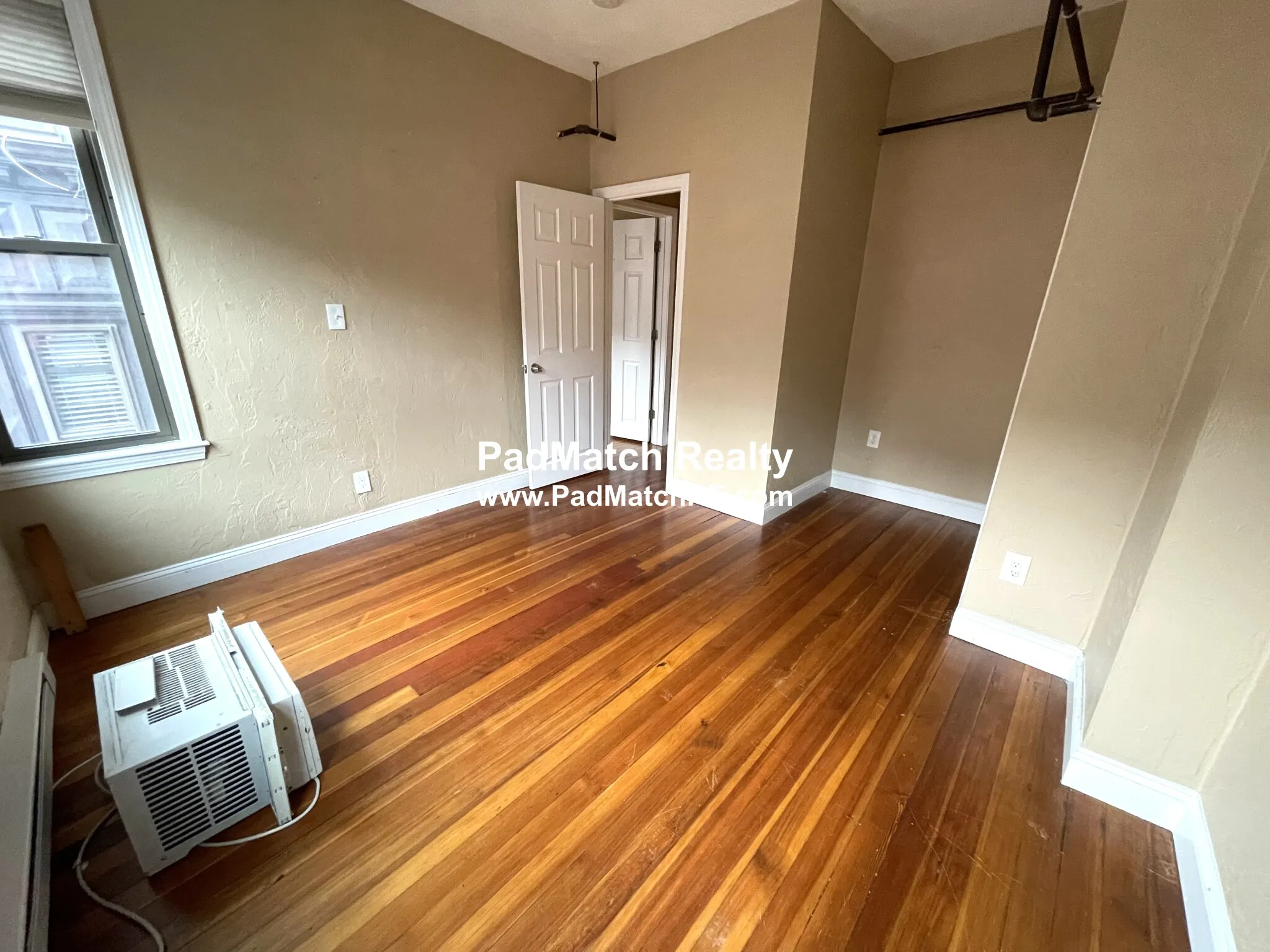 1 bed, 1 bath apartment for rent at 16 Battery St Unit 4F, North End — photo 4 of 17