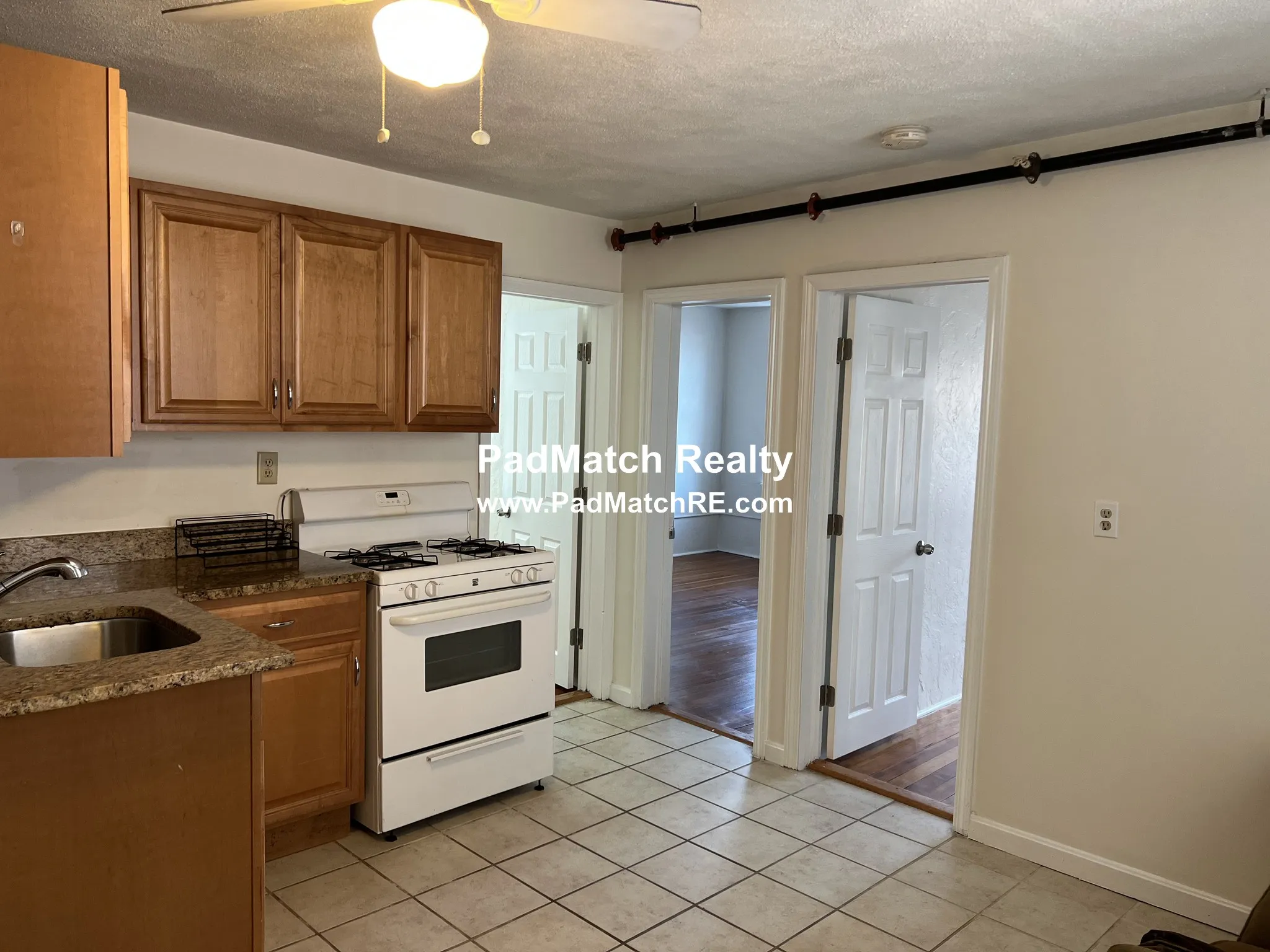 2 bed, 1 bath apartment for rent at 16 Battery St Unit 4R, North End