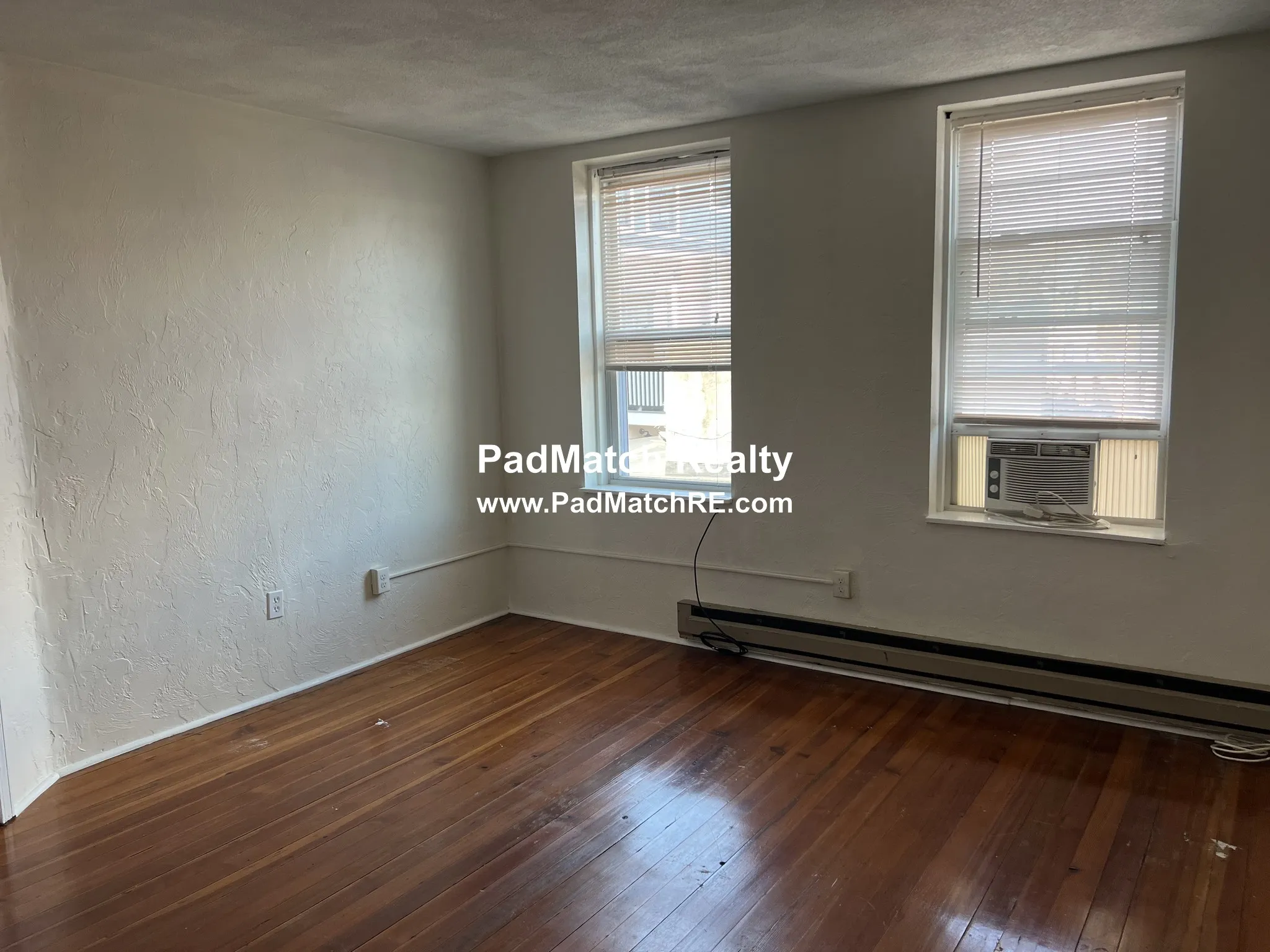 2 bed, 1 bath apartment for rent at 16 Battery St Unit 4R, North End — photo 4 of 12