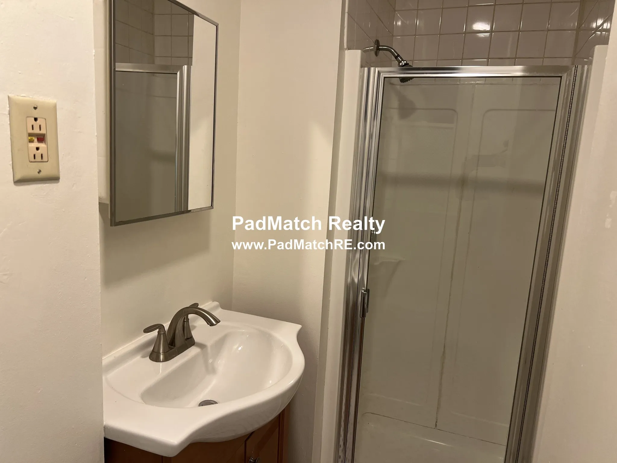 2 bed, 1 bath apartment for rent at 16 Battery St Unit 4R, North End — photo 10 of 12