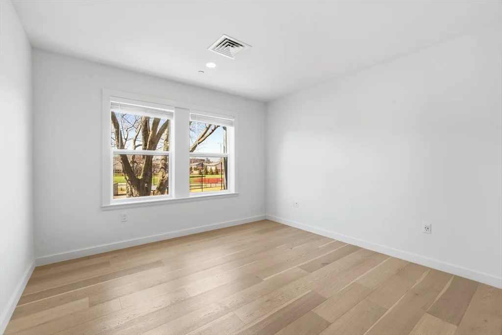 2 bed, 2 bath apartment for rent at 16 Boardman St Unit 202, East Boston — photo 14 of 23
