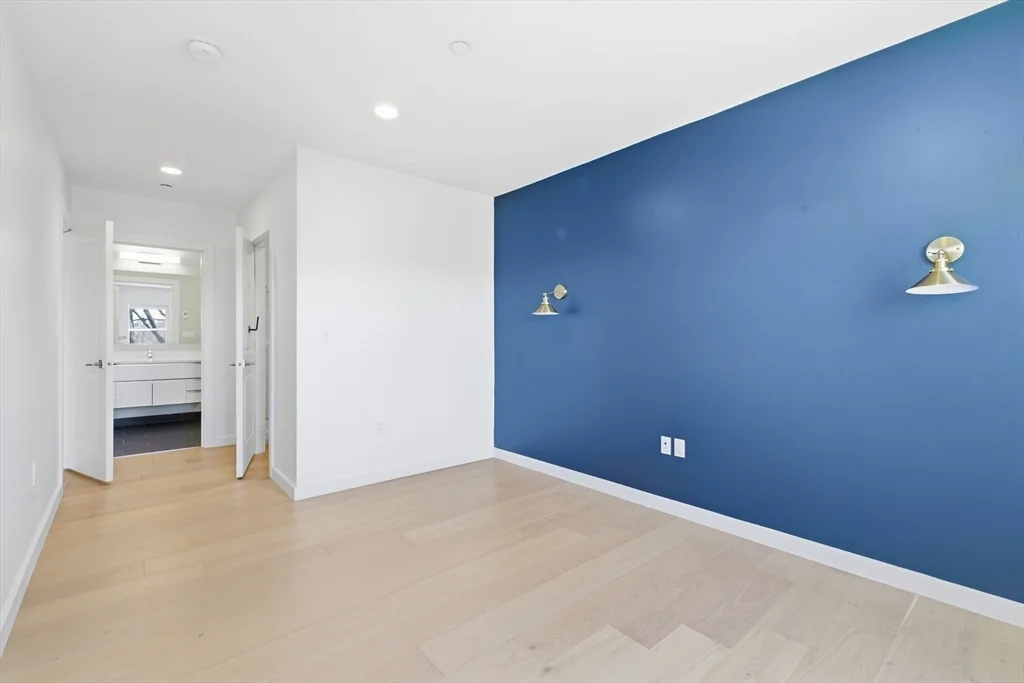 2 bed, 2 bath apartment for rent at 16 Boardman St Unit 202, East Boston — photo 18 of 23