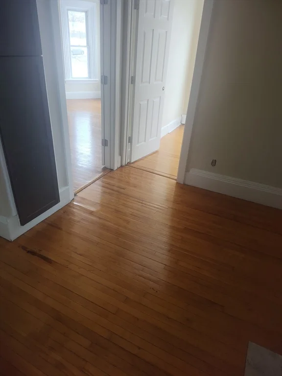 2 bed, 1 bath apartment for rent at 16 Bowdoin St Unit 2, WPI — photo 4 of 13