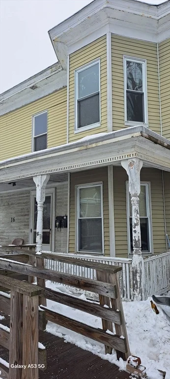 2 bed, 1 bath apartment for rent at 16 Bowdoin St Unit 2, WPI — photo 13 of 13