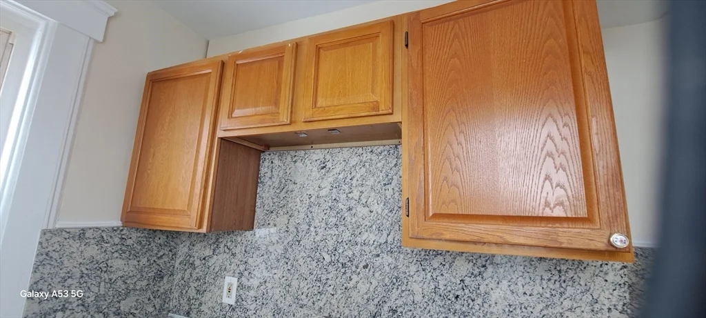 2 bed, 1 bath apartment for rent at 16 Bowdoin St Unit 2, WPI — photo 8 of 13