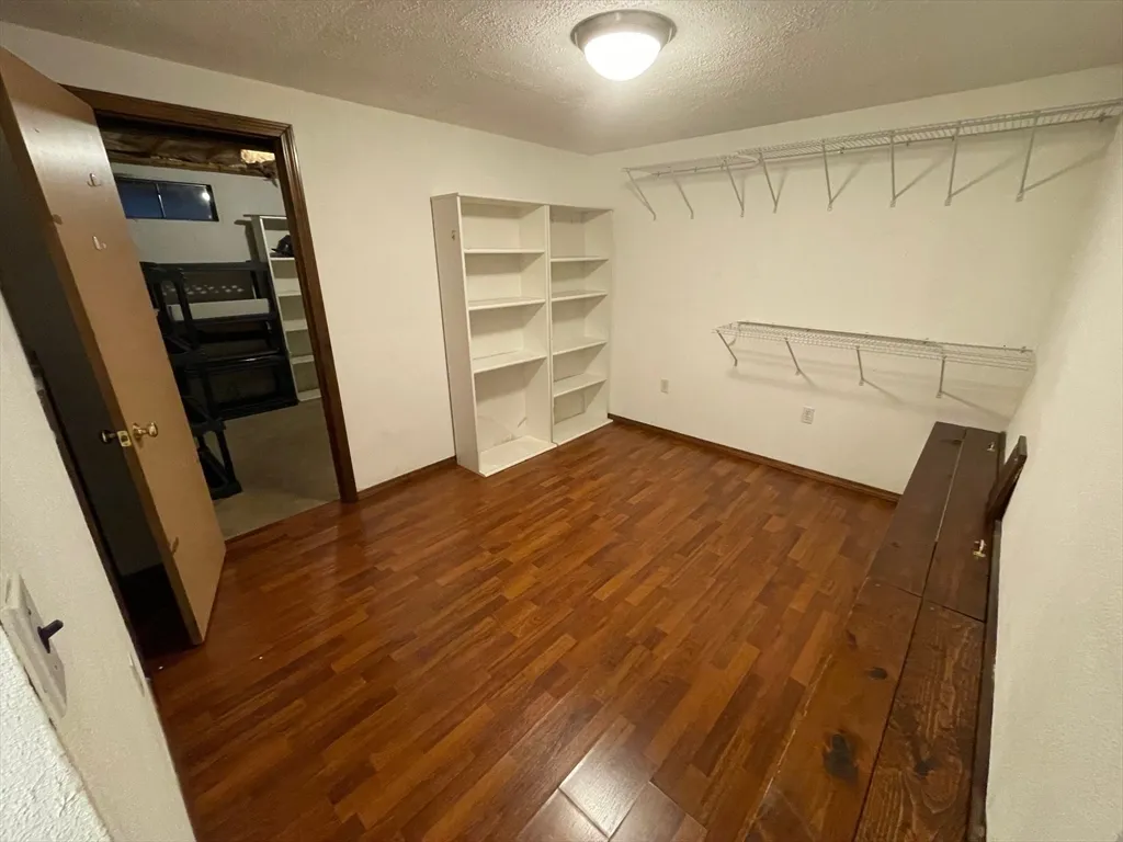 3 bed, 2 bath apartment for rent at 16 Bowstring Way, Marlborough — photo 21 of 25