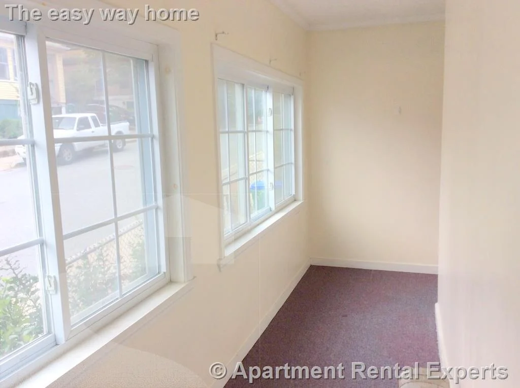1 bed, 1 bath apartment for rent at 16 Braemore Rd Unit 1, Winter Hill — photo 7 of 15
