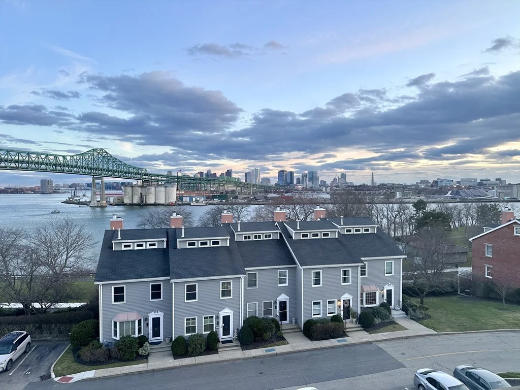 3 bed, 2 bath apartment for rent at 16 Breakwater Dr Unit 16, Chelsea — photo 12 of 24