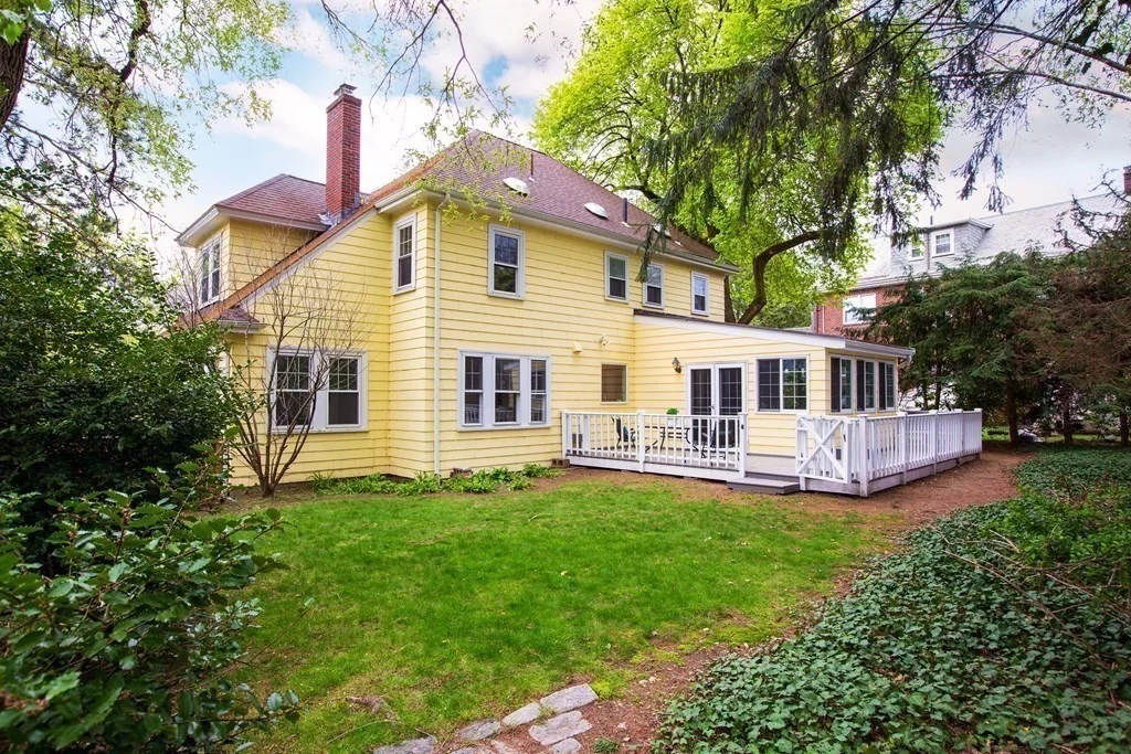 3 bed, 2 bath apartment for rent at 16 Cabot St, Newton Corner — photo 15 of 21