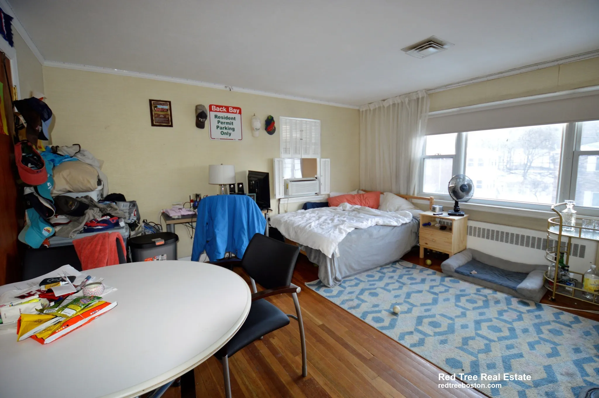 4 bed, 1 bath apartment for rent at 16 Caltha Rd Unit 16, Brighton — photo 6 of 12