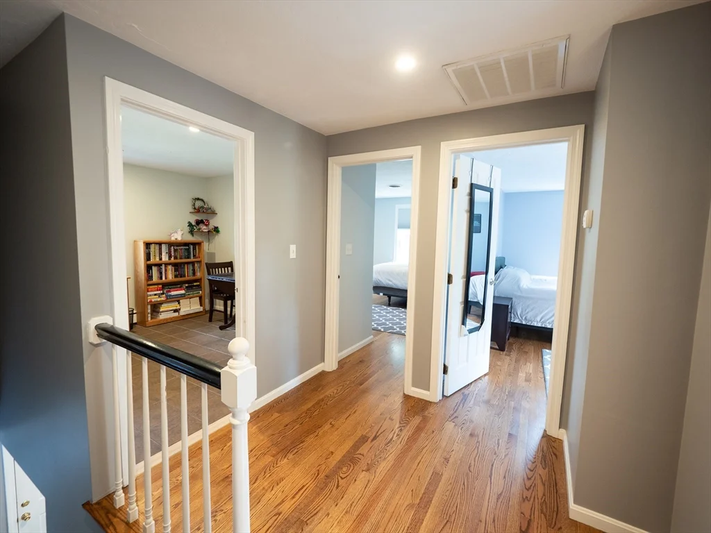 3 bed, 1 bath apartment for rent at 16 Capitol St, Watertown — photo 13 of 37
