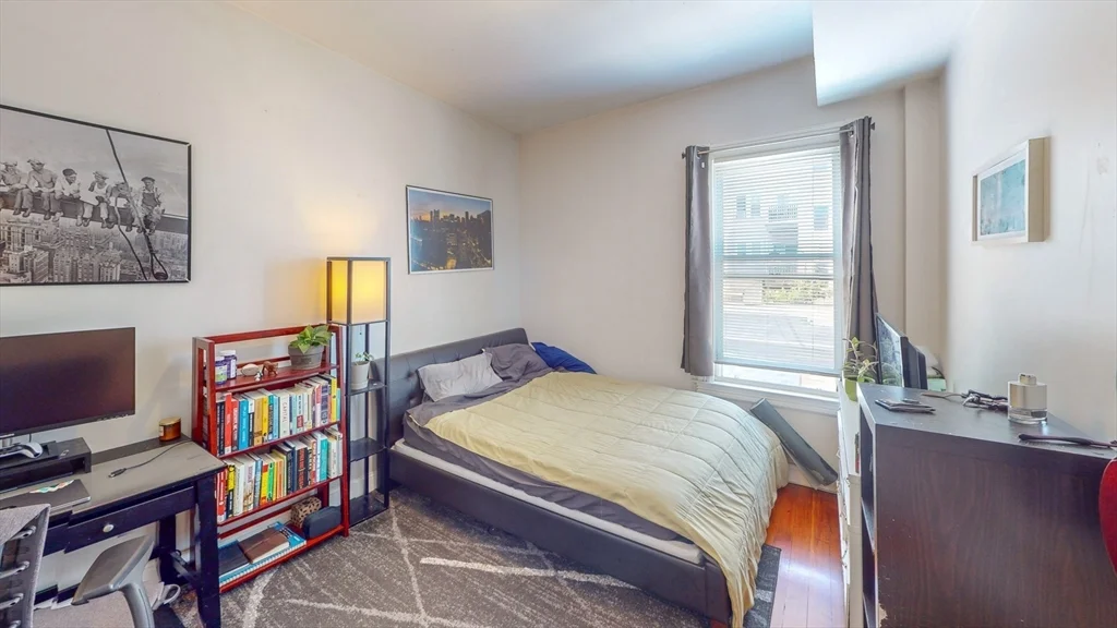 3 bed, 2 bath apartment for rent at 16 Carpenter St Unit 2, South Boston — photo 7 of 17