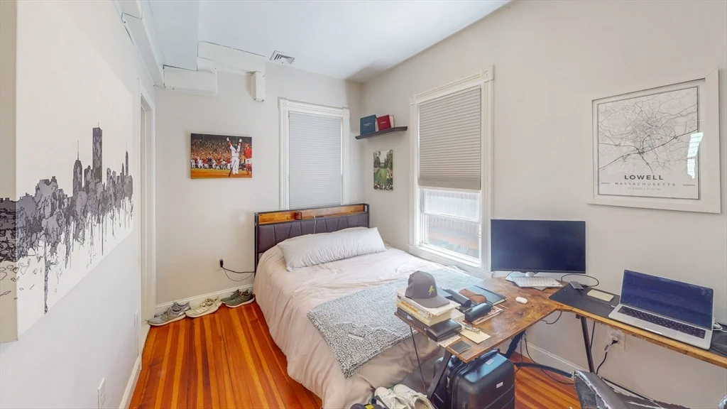 3 bed, 2 bath apartment for rent at 16 Carpenter St Unit 2, South Boston — photo 10 of 17