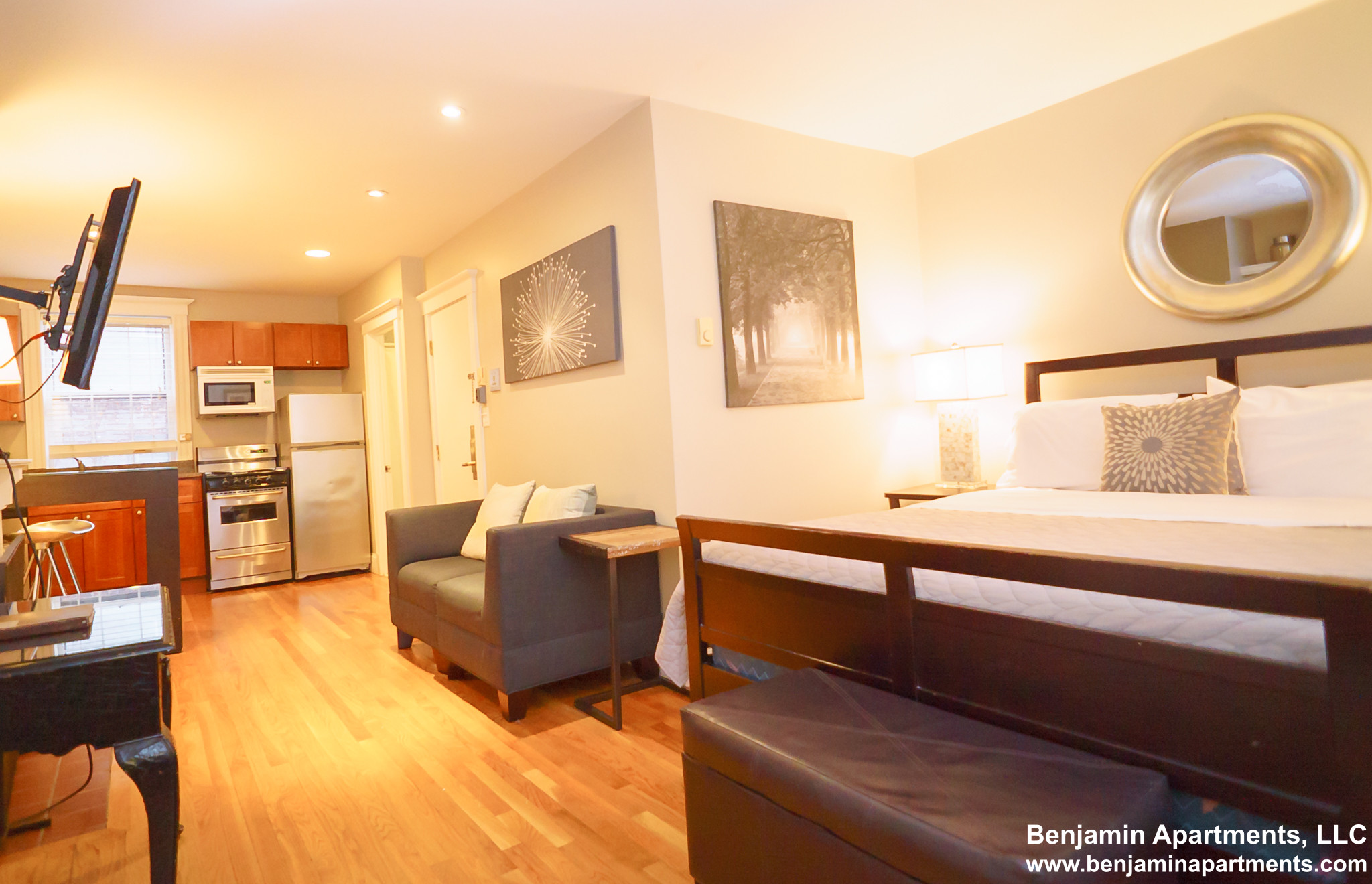 Studio bed, 1 bath apartment for rent at 16 Cedar Lane Way Unit 2F, Beacon Hill — photo 2 of 9