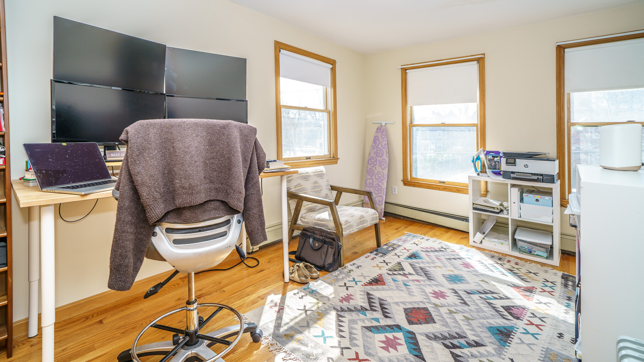 4 bed, 3.5 bath apartment for rent at 16 Central Ave, Newtonville — photo 17 of 32