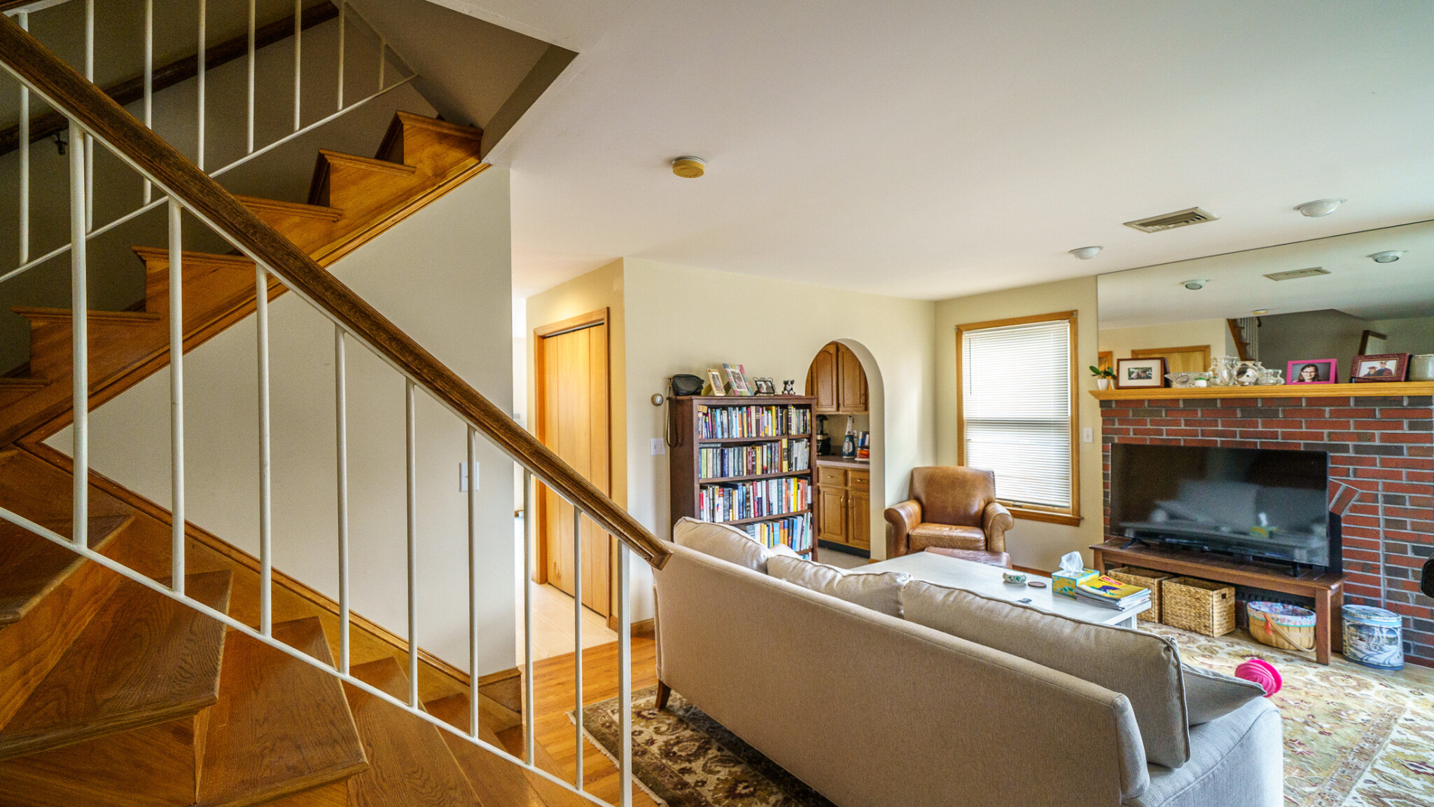 4 bed, 3.5 bath apartment for rent at 16 Central Ave, Newtonville — photo 9 of 32