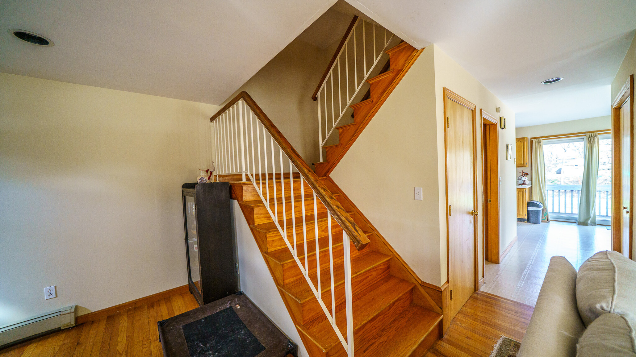 4 bed, 3.5 bath apartment for rent at 16 Central Ave, Newtonville — photo 27 of 32