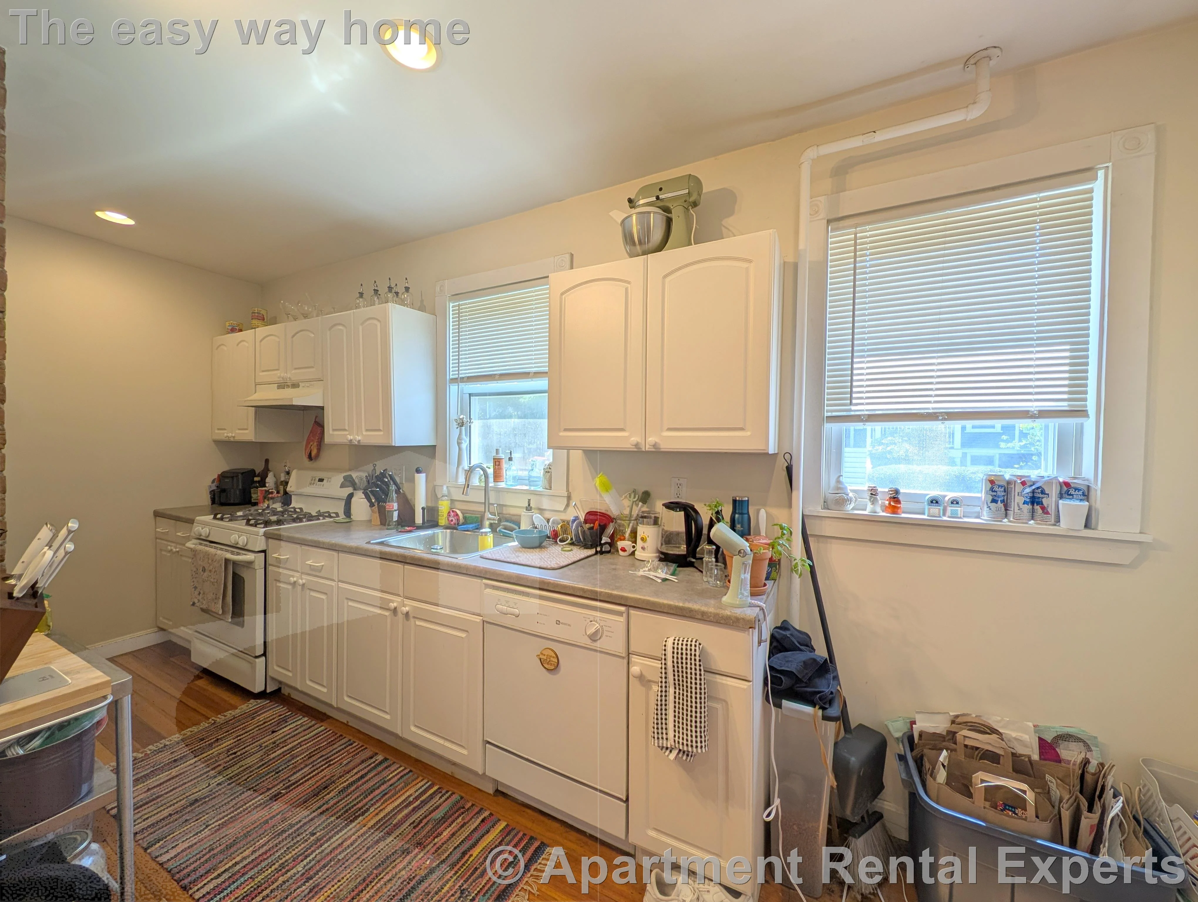 2 bed, 1 bath apartment for rent at 16 Central Rd Unit 1, Spring Hill — photo 2 of 20