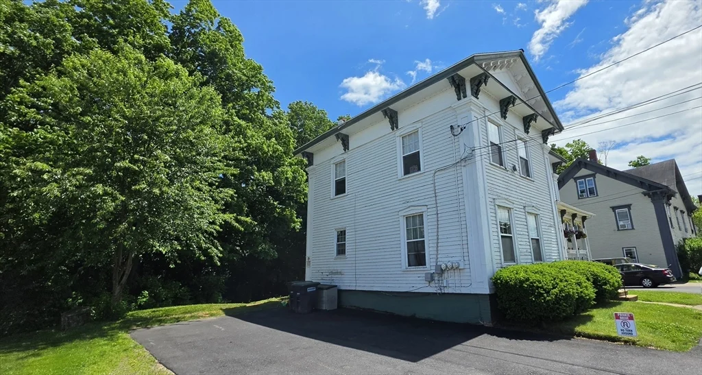 2 bed, 1 bath apartment for rent at 16 Central St Unit 2, West Brookfield — photo 17 of 21