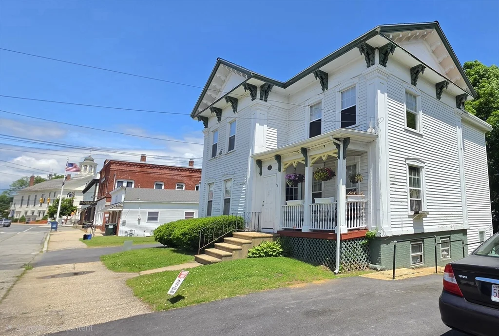 2 bed, 1 bath apartment for rent at 16 Central St Unit 2, West Brookfield — photo 19 of 21