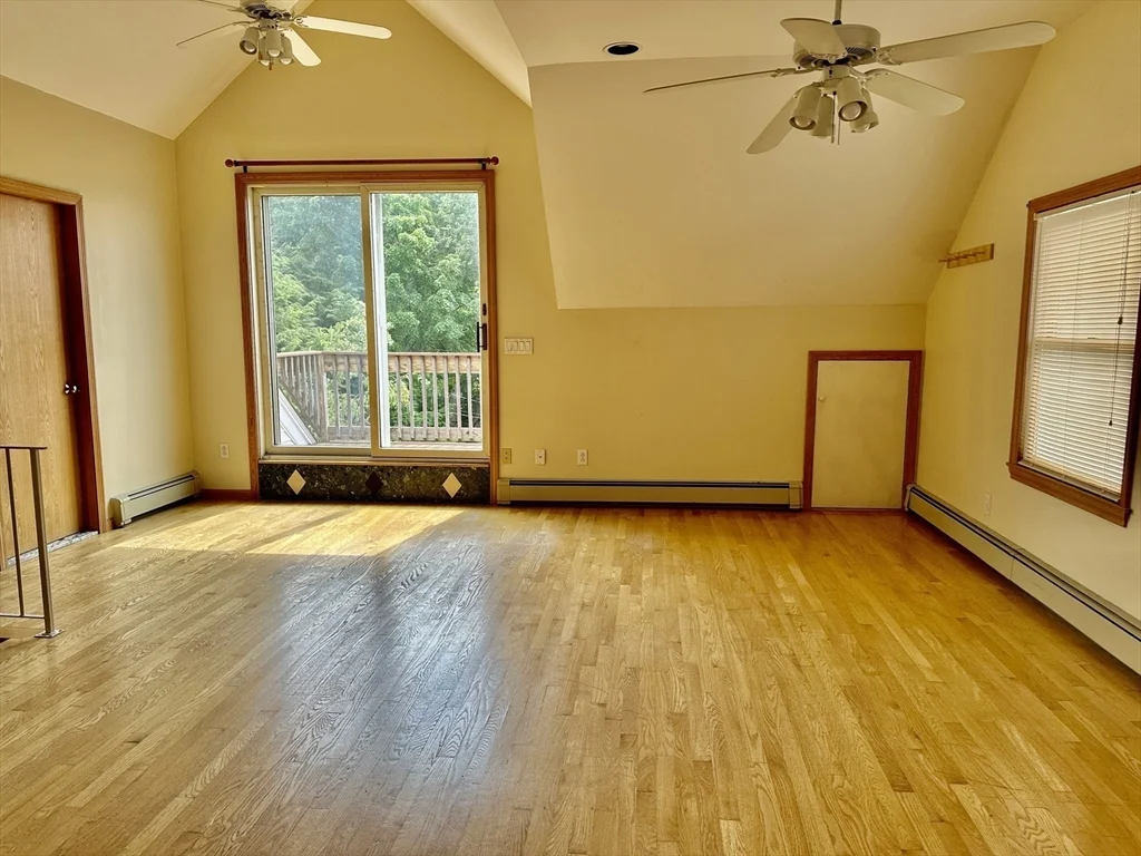 4 bed, 3 bath apartment for rent at 16 Central Unit 16, Newton — photo 5 of 14