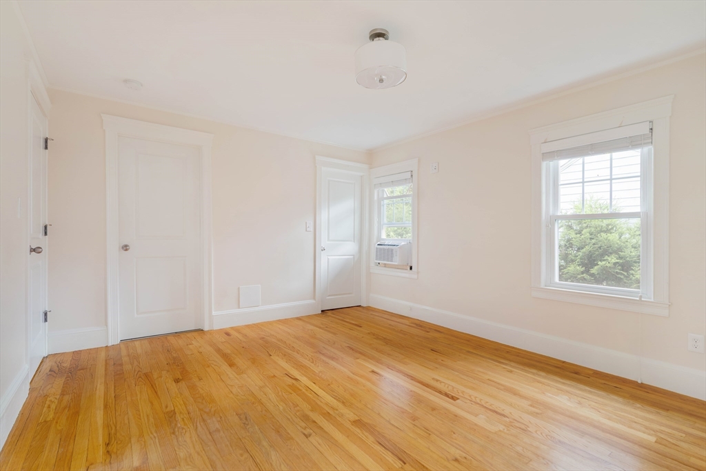 3 bed, 3 bath apartment for rent at 16 Chapin Rd, Newton Center — photo 18 of 27
