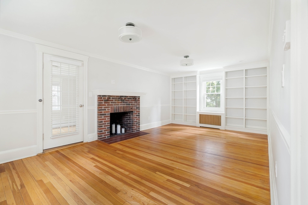 3 bed, 3 bath apartment for rent at 16 Chapin Rd, Newton Center — photo 10 of 27