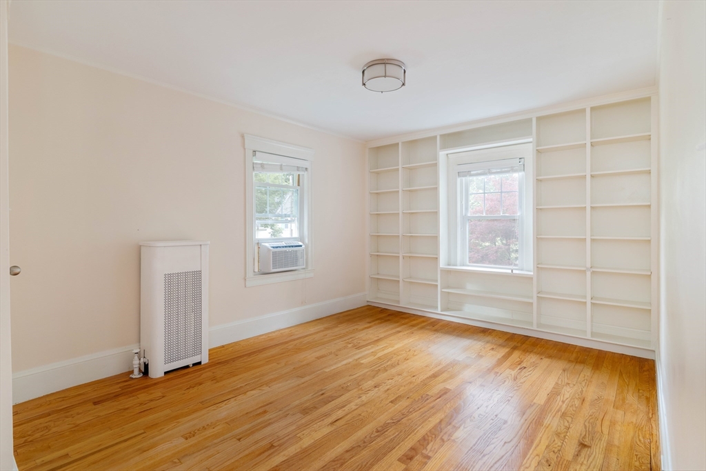 3 bed, 3 bath apartment for rent at 16 Chapin Rd, Newton Center — photo 14 of 27